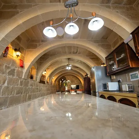 Holiday home 5 Bedroom With Private Pool *